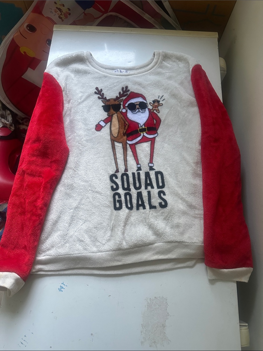 Awake 'Squad Goals' Crewneck Sweater - Cream & Red